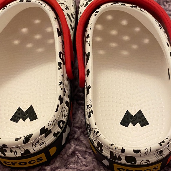 NEW Disney Crocs - Picture 6 of 6